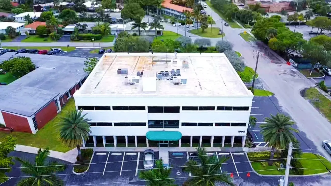 1995 E Oakland Park Blvd - Image 2